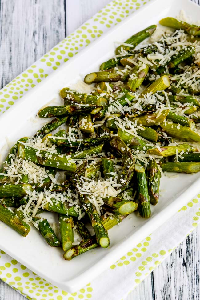 close-up photo for air fryer asparagus