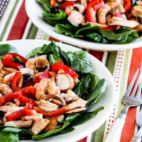 Closeup-photo for Asian Spinach Salad with Shrimp, Red Pepper, and Mushrooms