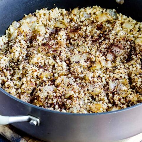 Finished dish for Low-Carb Cauliflower Rice with Fried Onions and Sumac