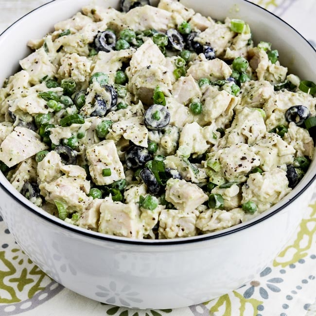 Low-Carb Chicken Pesto Salad with Olives and Peas