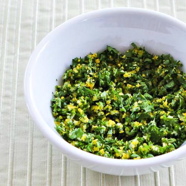 How to Make Gremolata image of finished Gremolata in bowl