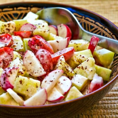 Tomato, Cucumber, and Radish Salad finished salad in bowl