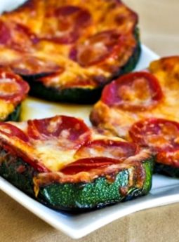 Grilled Zucchini Pizza Slices (Video)
