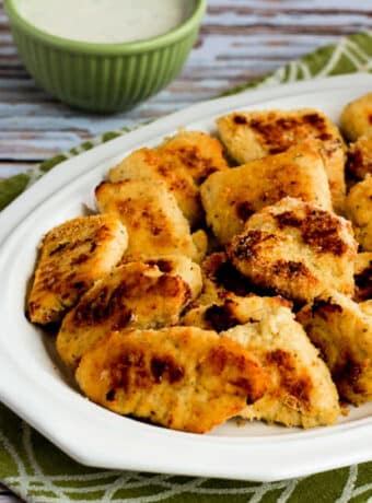 low-carb baked chicken nuggets on serving plate