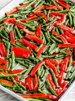 Roasted Green Beans and Red Peppers