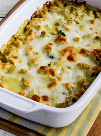 Low-Carb Chicken and Asparagus Bake with Creamy Cheesy Curry Sauce