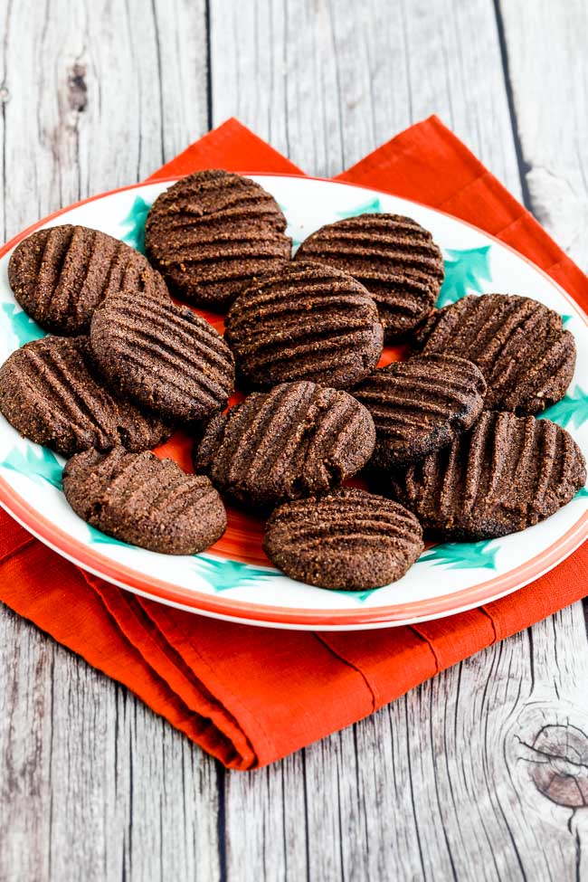 Flourless Sugar-Free Chocolate Shortbread Cookies on plate