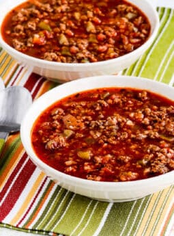 Low-Carb Stuffed Pepper Soup (Video)