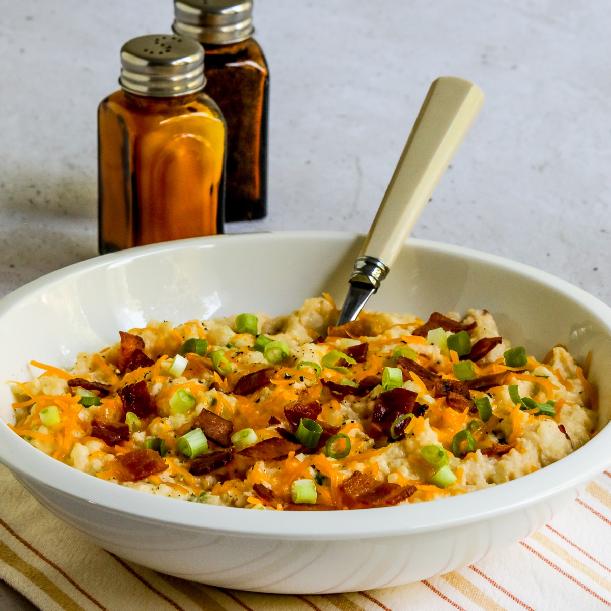 Square image for Loaded Cauliflower Mash (Instant Pot or Stovetop).