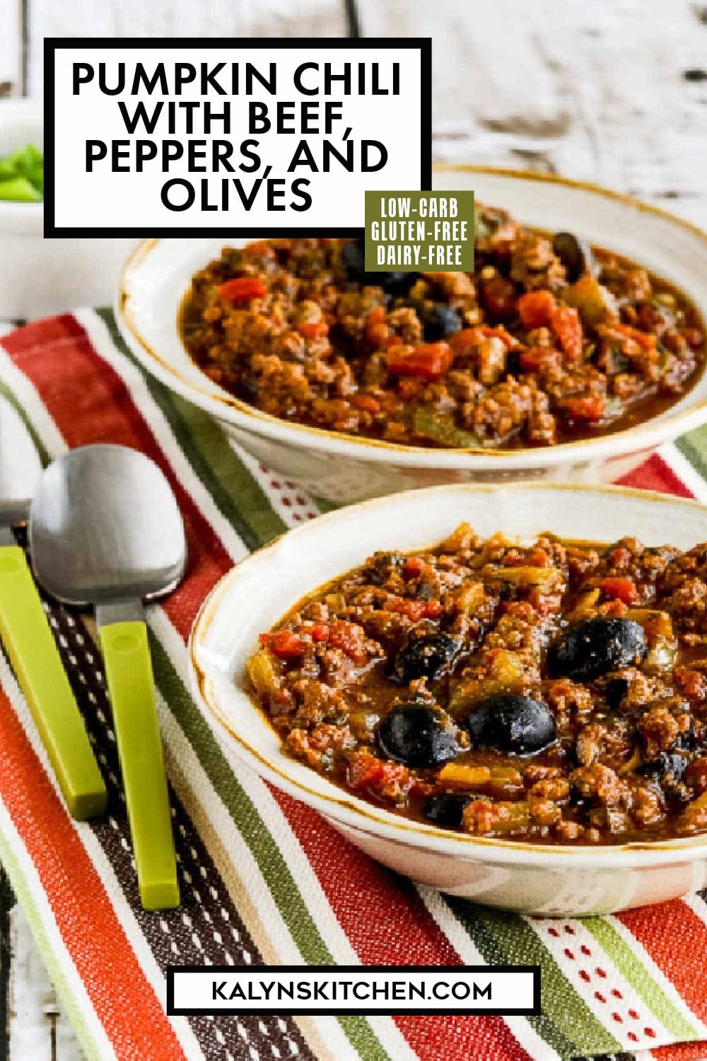 Pinterest image of Pumpkin Chili with Beef, Peppers, and Olives